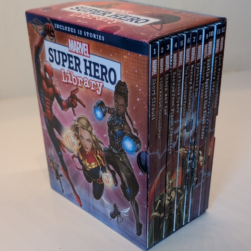 Marvel Super Hero Library Boxed Set - Red Blue Purple